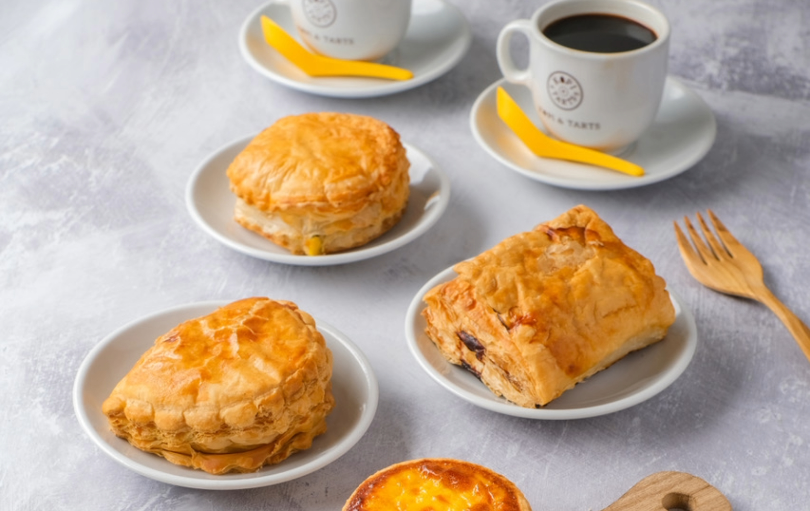 lentor-modern-brand-kopi-and-tarts